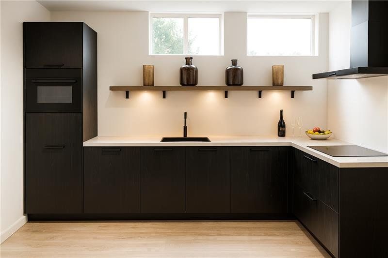 Zerox Sherwood Black (VER-SY)